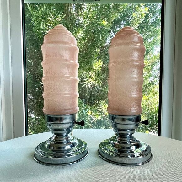 Vintage Art Deco Pink Torpedo Glass Lamps, Skyscraper Frosted Boudoir Lamp Set - Picture 7 of 13